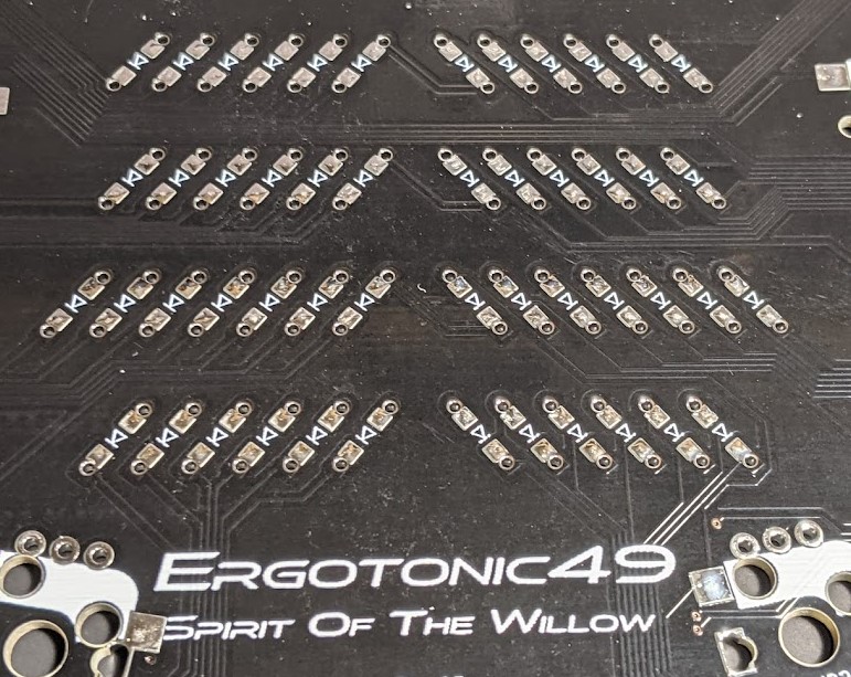 集中ダイオードがとても作りやすいErgotonic49